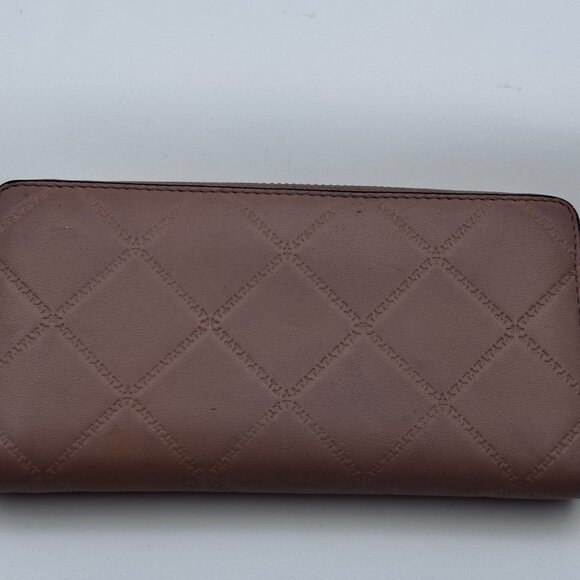 Tory Burch Quilted Pink Zippy Wallet‎ - Picture 12 of 16